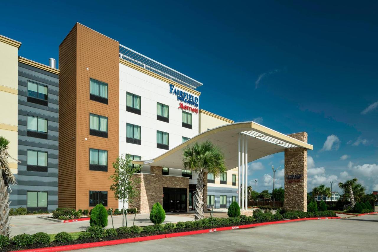 Fairfield Inn & Suites By Marriott Houston Pasadena Exterior photo
